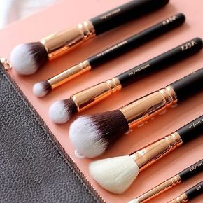 صورة لقسم الإكسسوارات